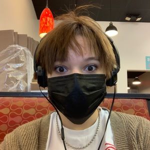 Meet your Posher, Eve